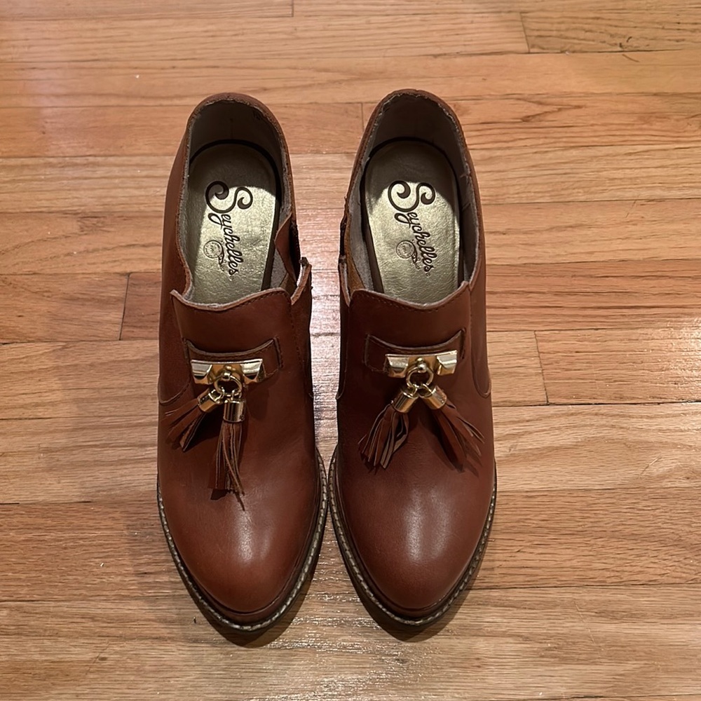 Seychelles booties (never worn!)